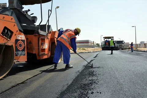 Asphalt resurfacing